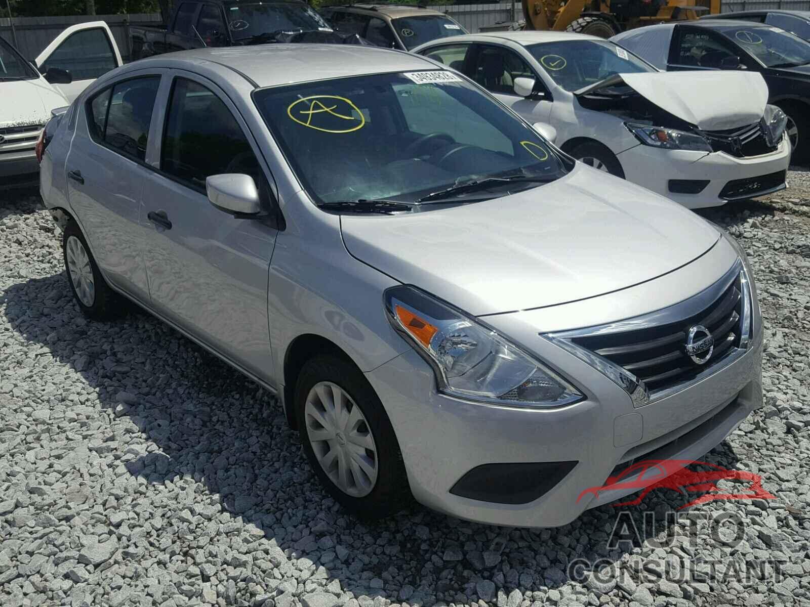 NISSAN VERSA 2017 - 3N1CN7AP8HL907664