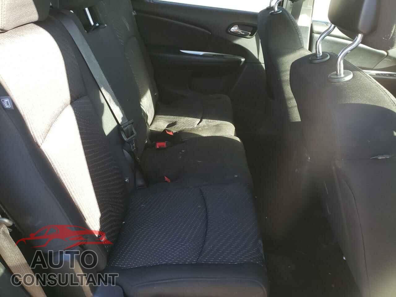 DODGE JOURNEY 2019 - 3C4PDCBBXKT860027