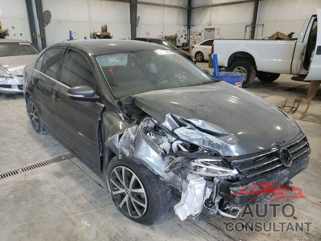 VOLKSWAGEN JETTA 2017 - 3VWDB7AJ7HM267699