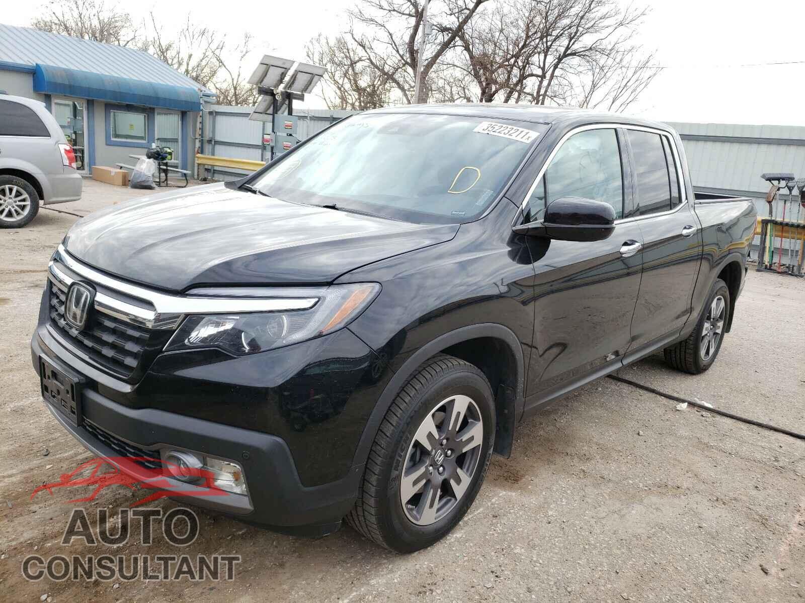 HONDA RIDGELINE 2017 - 5FPYK3F70HB026136