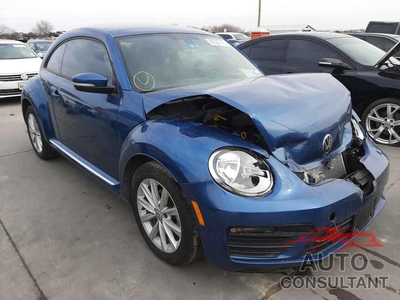 VOLKSWAGEN BEETLE 2018 - 3VWFD7AT8JM707102