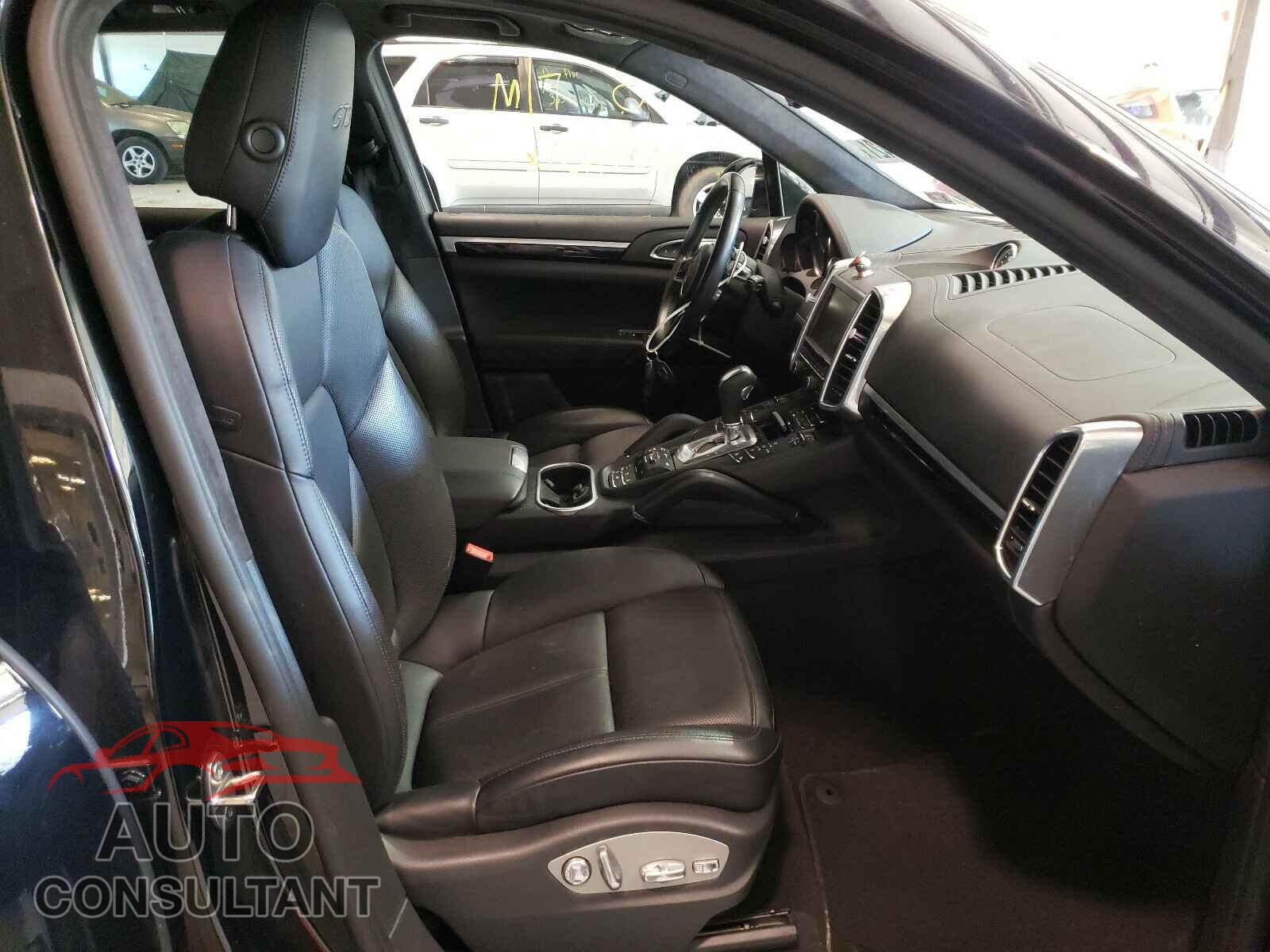 PORSCHE CAYENNE 2016 - WP1AD2A20GLA78516