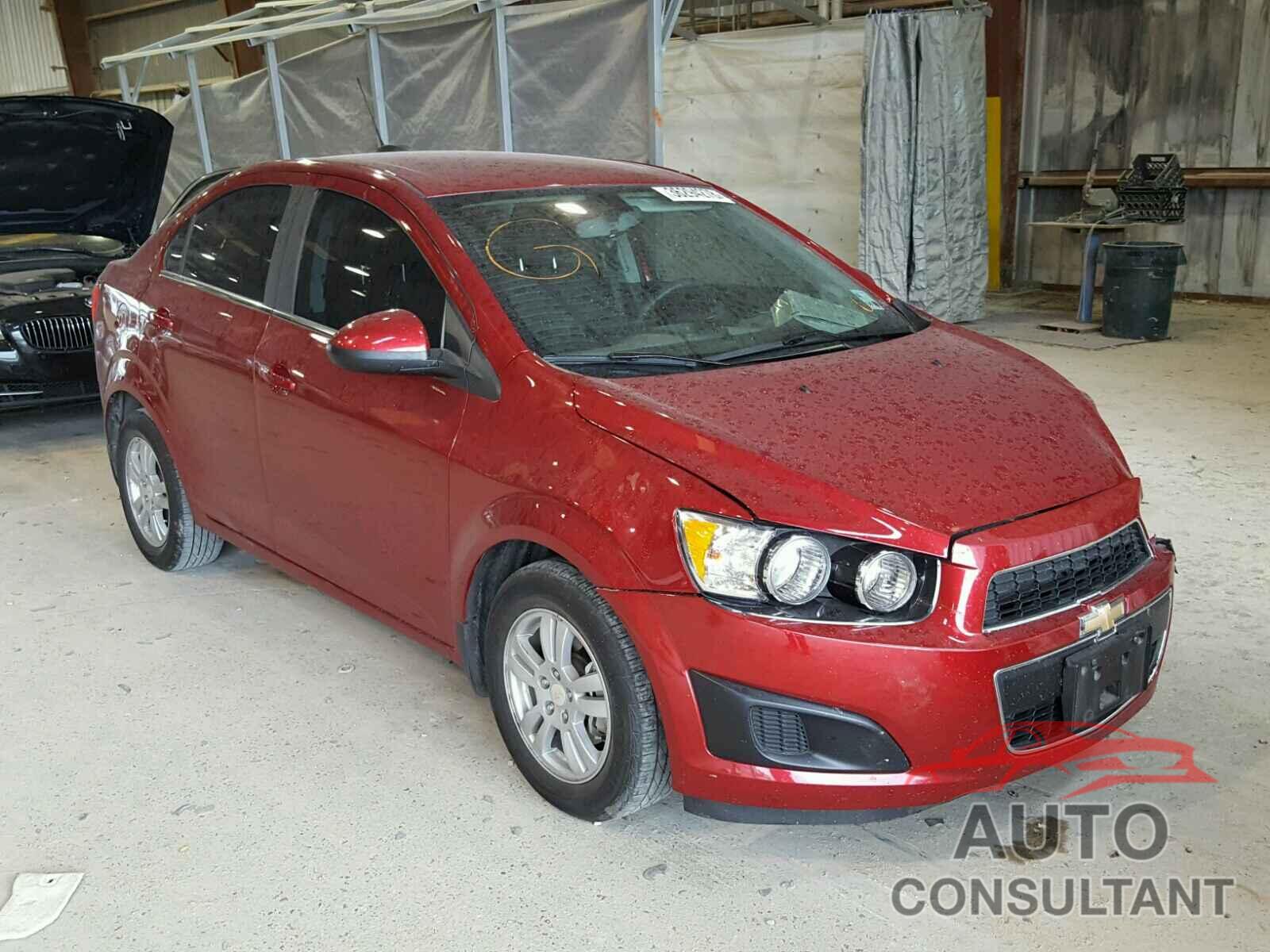 CHEVROLET SONIC 2016 - 1G1JC5SH2G4121684
