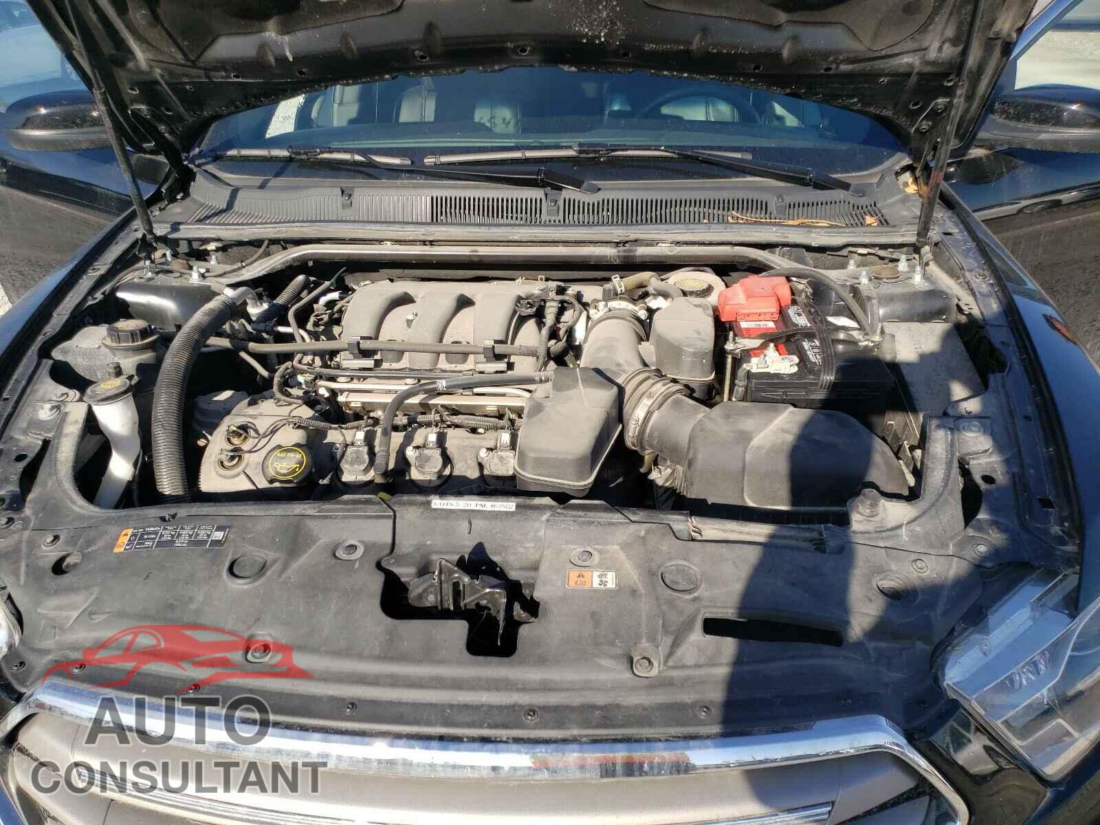 FORD TAURUS 2017 - 1FAHP2E81HG117183