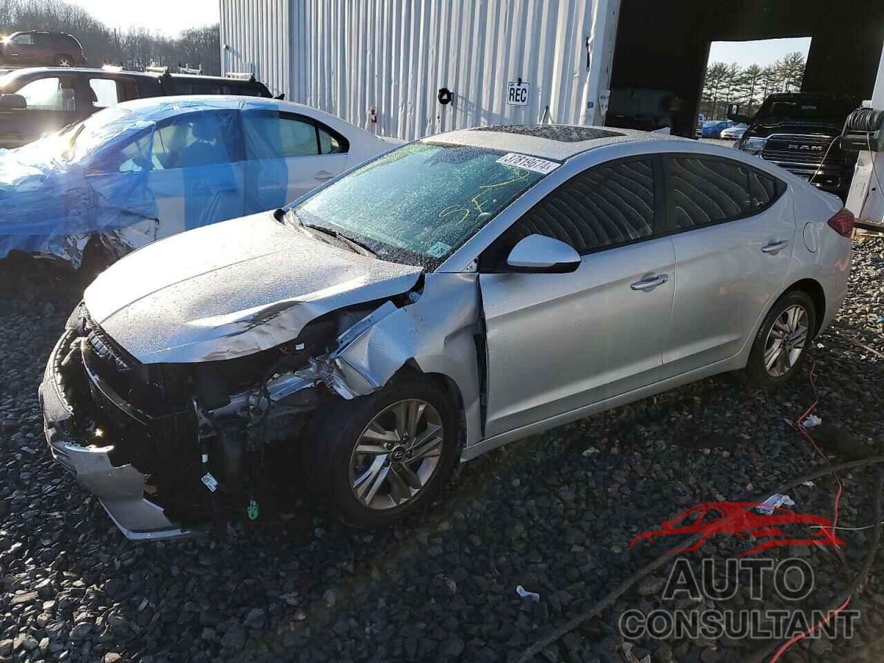 HYUNDAI ELANTRA 2019 - 5NPD84LF0KH436080