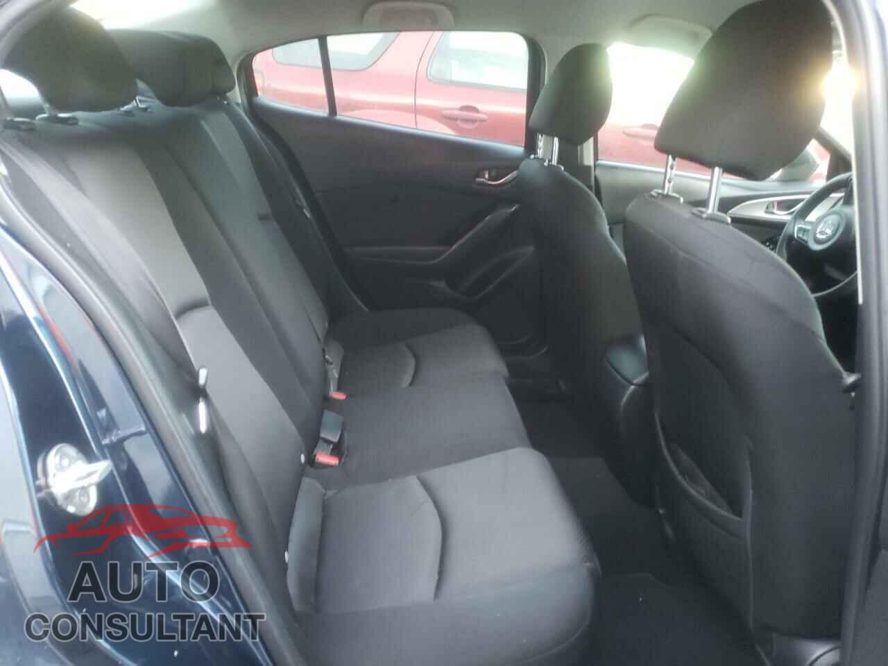 MAZDA 3 2017 - 3MZBN1U79HM102538