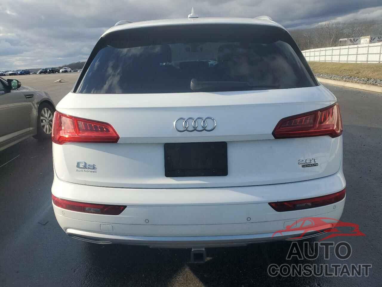 AUDI Q5 2018 - WA1BNAFY8J2178591