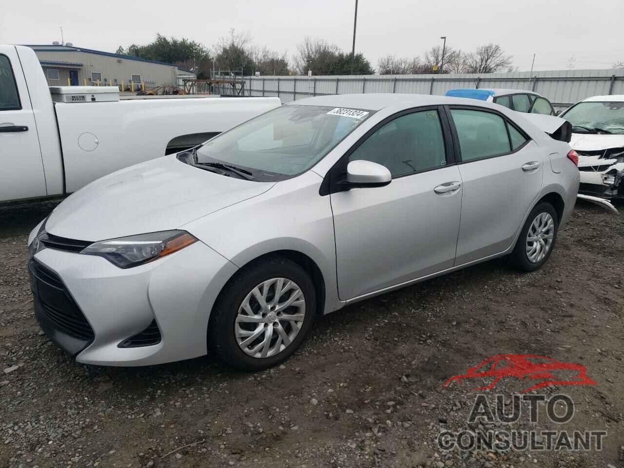 TOYOTA COROLLA 2017 - 5YFBURHE4HP678009