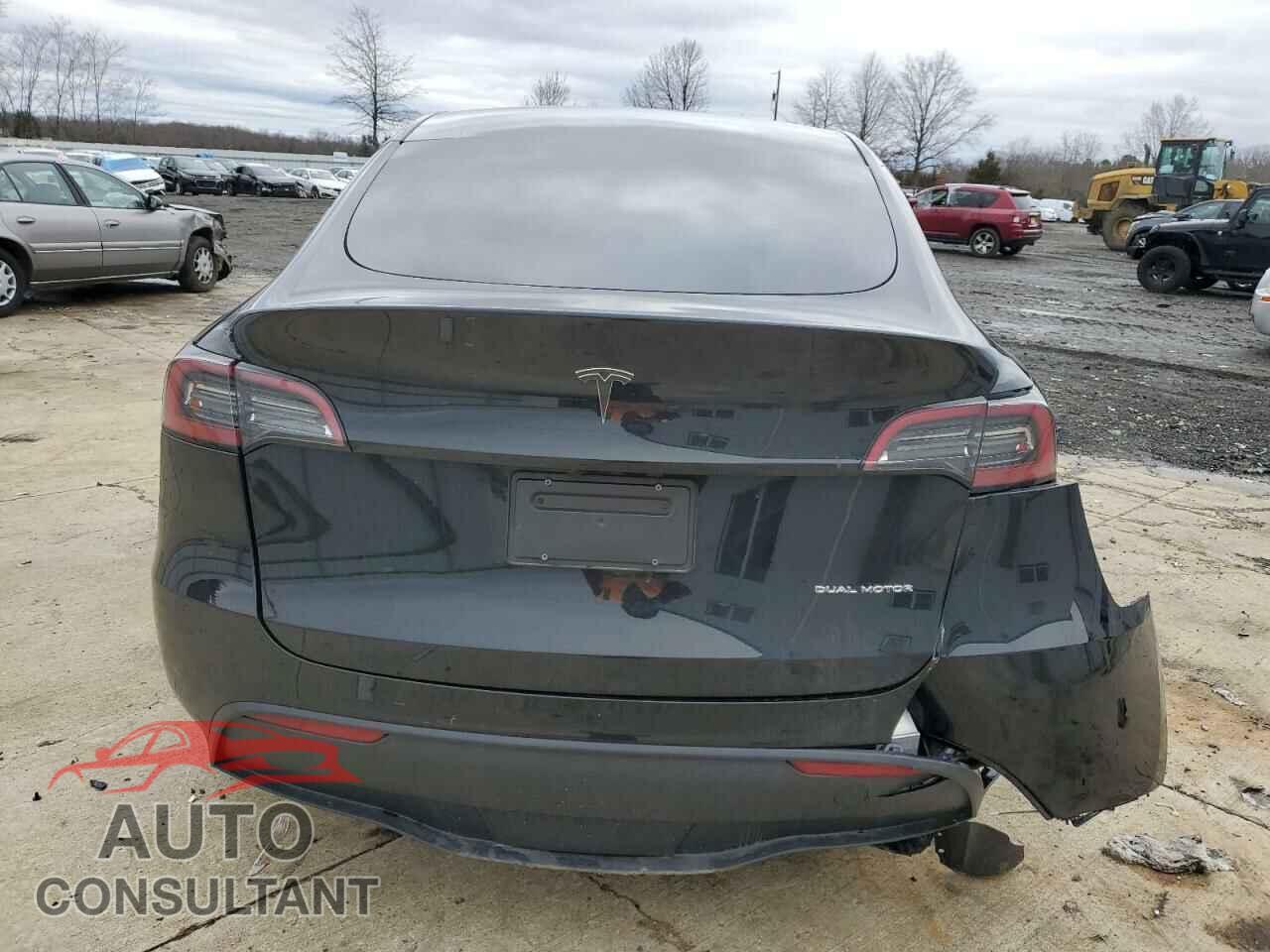 TESLA MODEL Y 2023 - 7SAYGDEEXPF917178