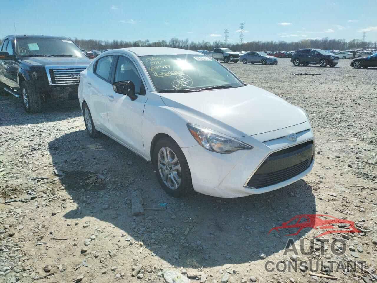 TOYOTA YARIS 2018 - 3MYDLBYV2JY324645
