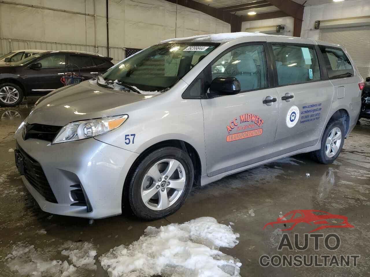 TOYOTA SIENNA 2018 - 5TDZZ3DC4JS926323