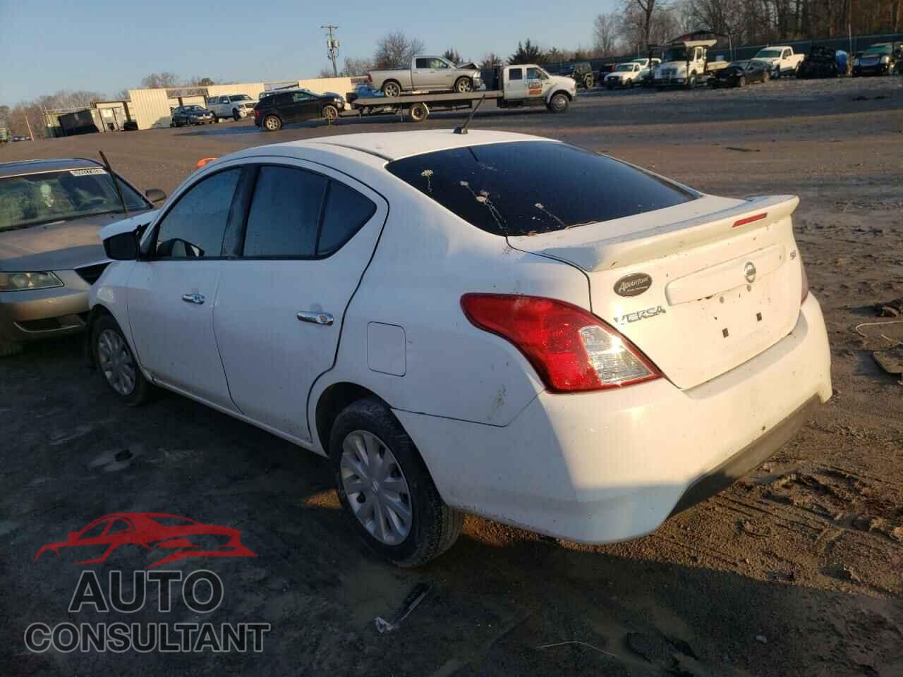 NISSAN VERSA 2019 - 3N1CN7AP3KL849664