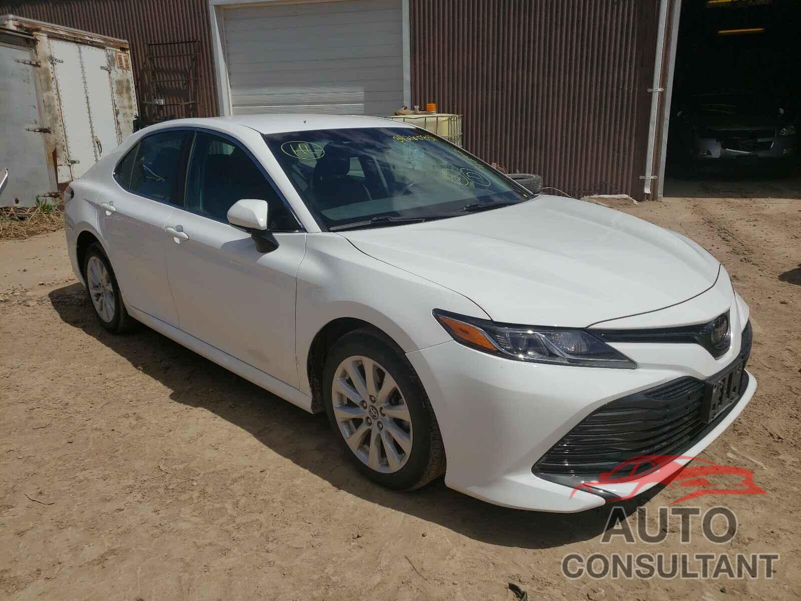 TOYOTA CAMRY 2018 - 4T1B11HKXJU612553