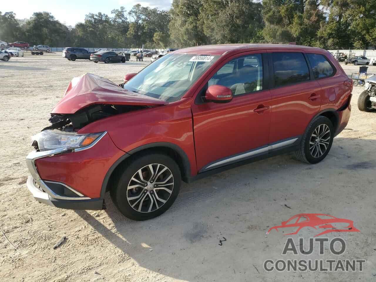 MITSUBISHI OUTLANDER 2018 - JA4AD3A32JZ040011