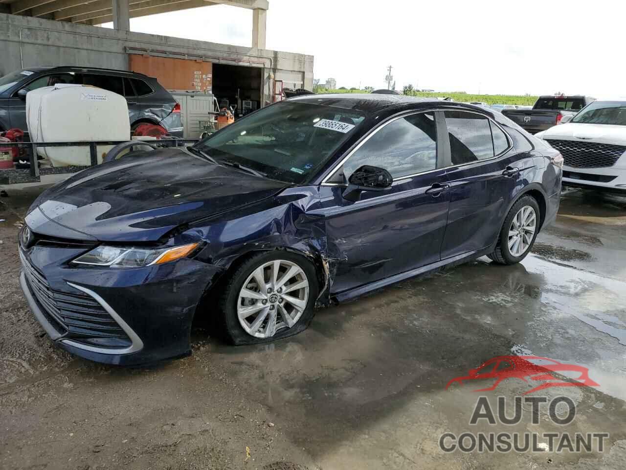 TOYOTA CAMRY 2021 - 4T1C11AK7MU451582