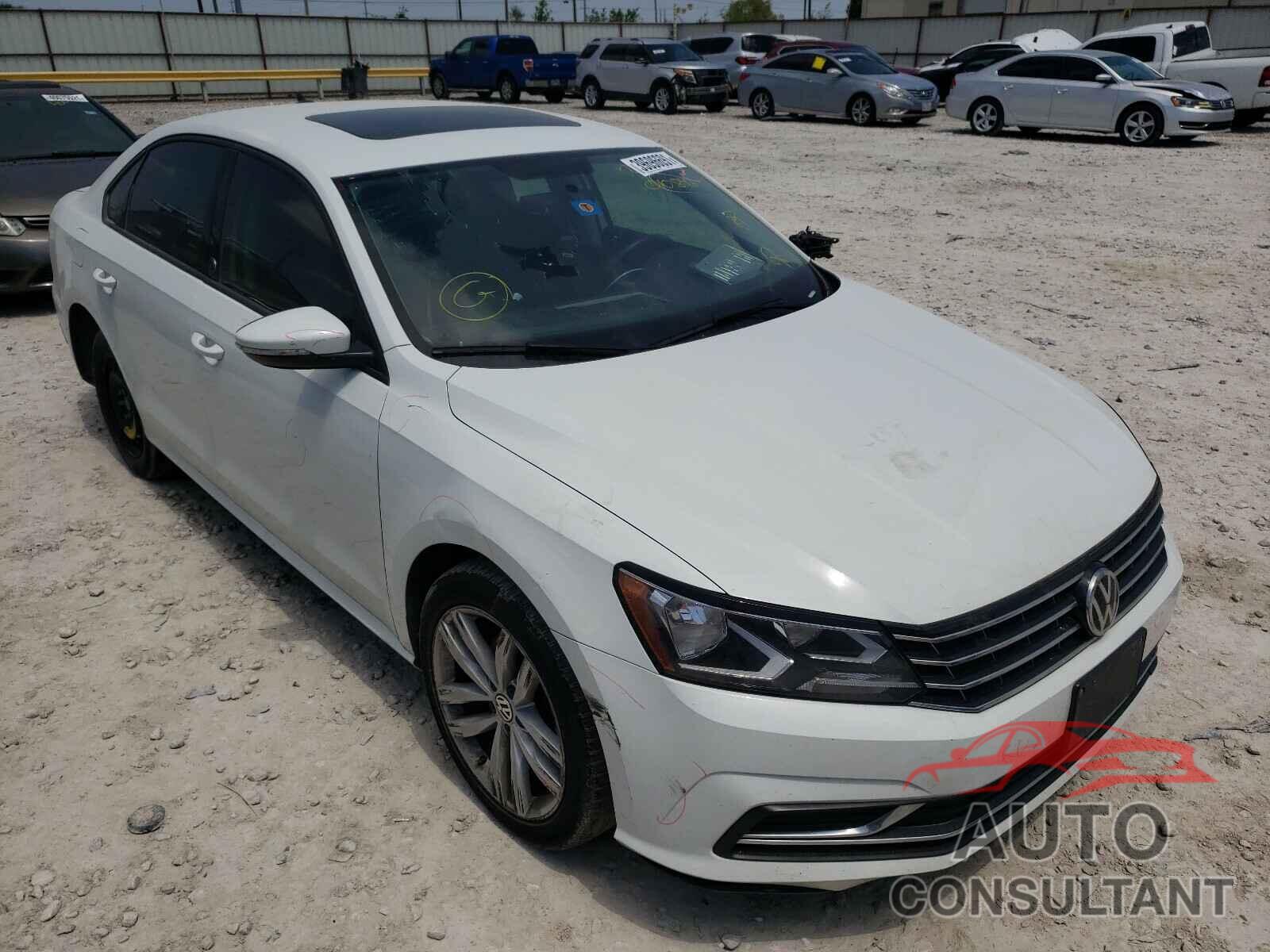 VOLKSWAGEN PASSAT 2019 - 1VWLA7A35KC010842