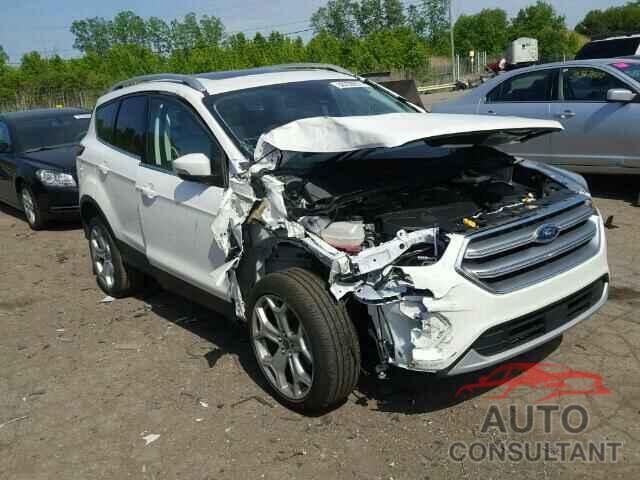 FORD ESCAPE 2017 - 1FMCU9J99HUC09076