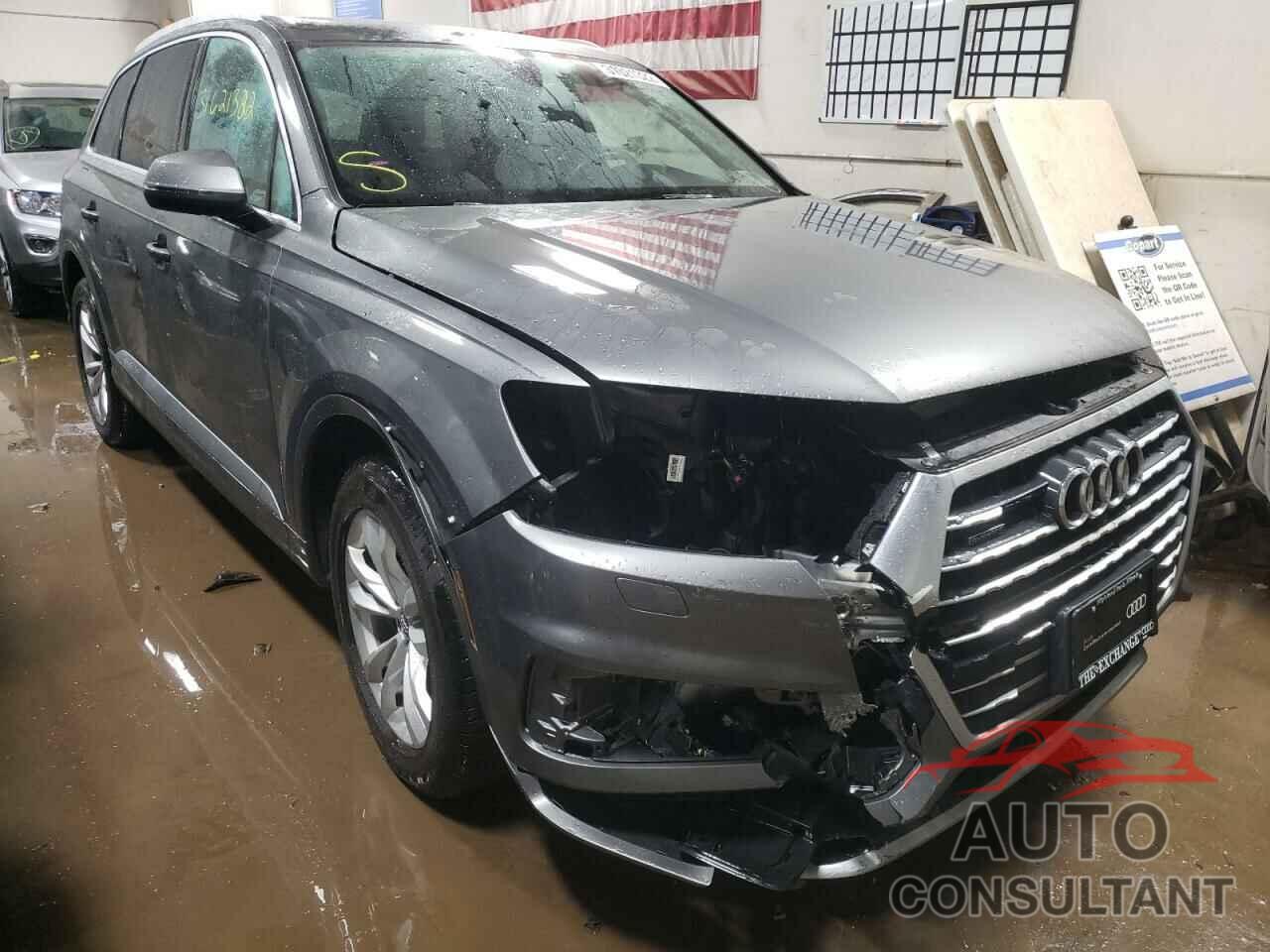 AUDI Q7 2018 - WA1LHAF75JD000211