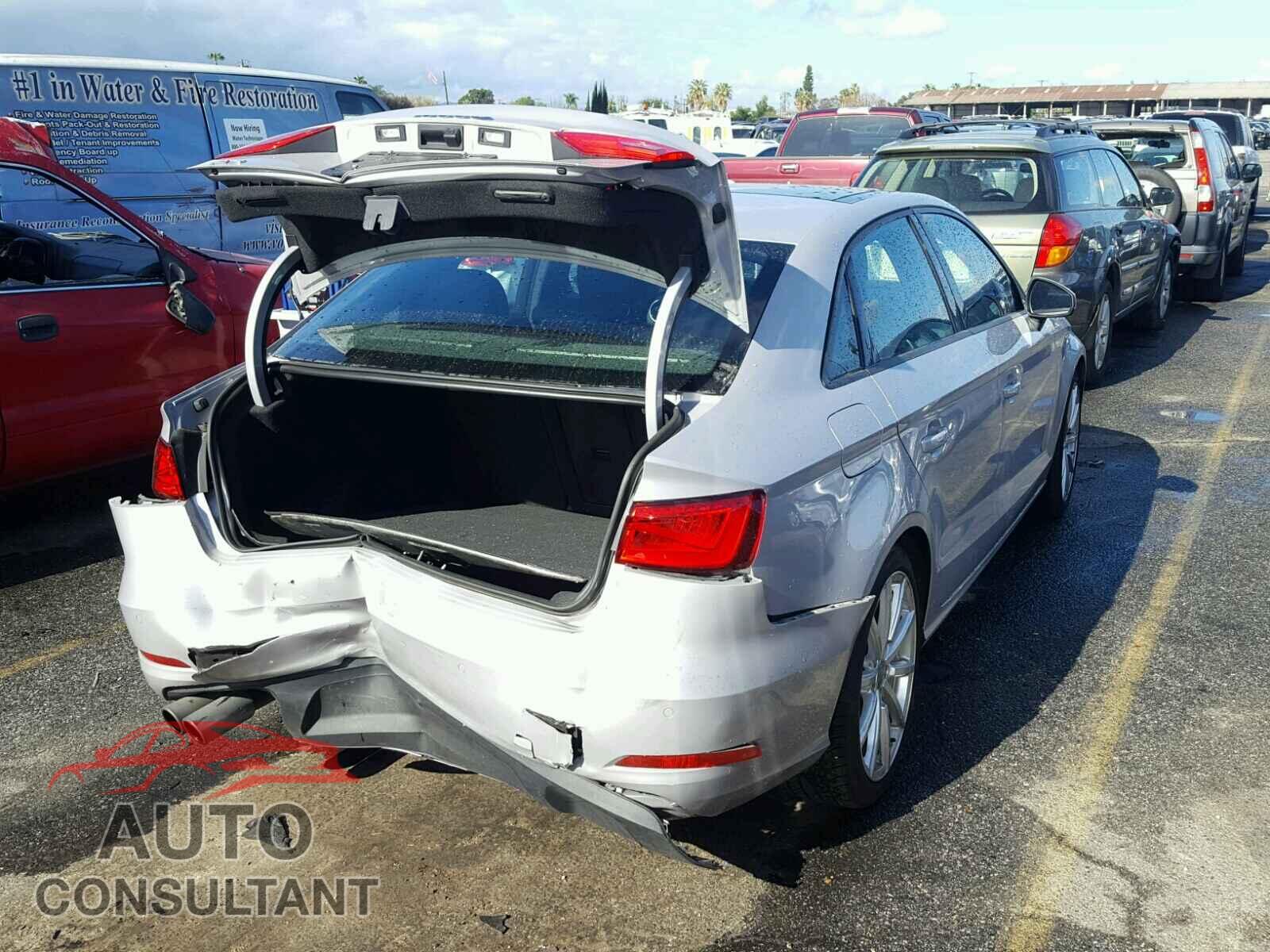 AUDI A3 2016 - WAUA7GFF4G1031371