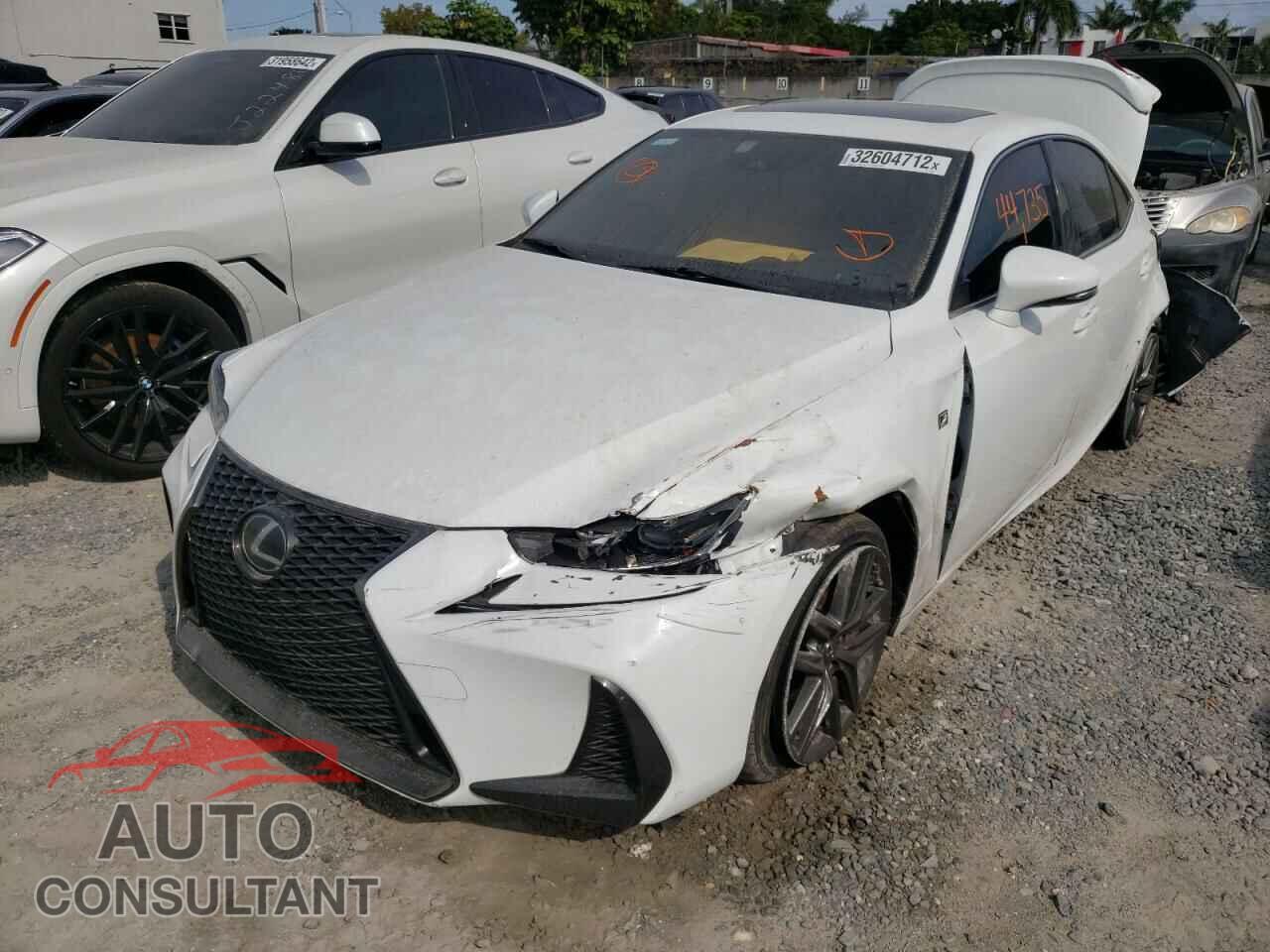 LEXUS IS 2017 - JTHBA1D28H5056465