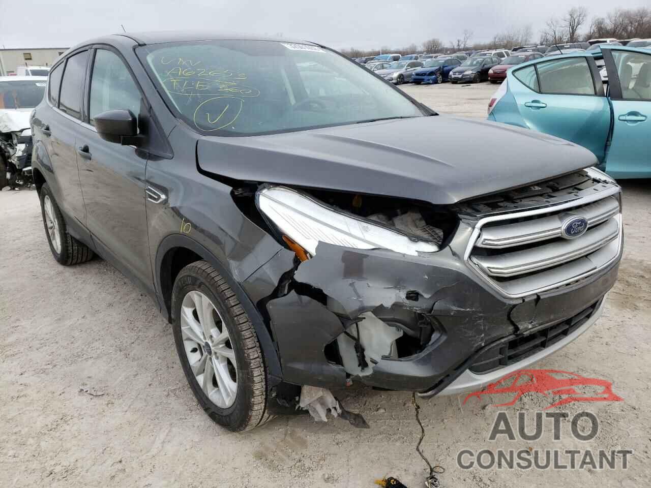 FORD ESCAPE 2017 - 1FMCU0GD9HUA62653