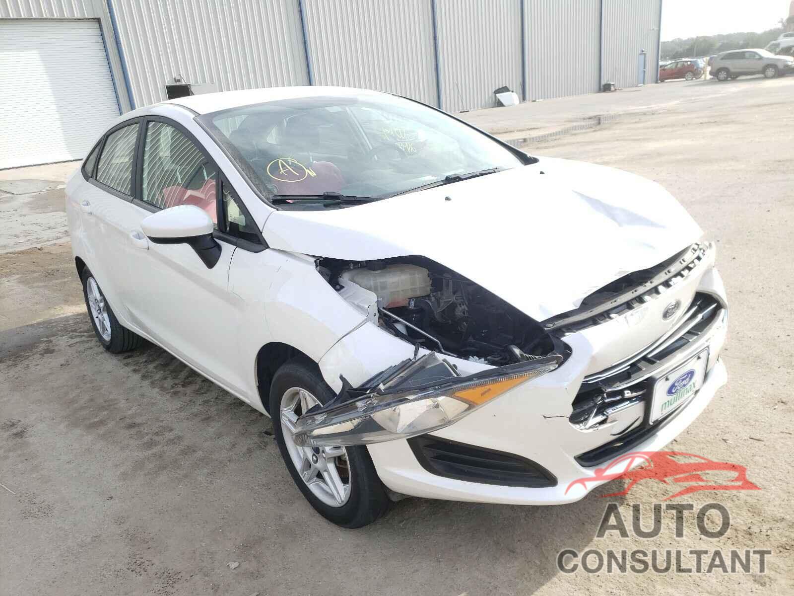 FORD FIESTA 2018 - 3FADP4BJ4JM126103