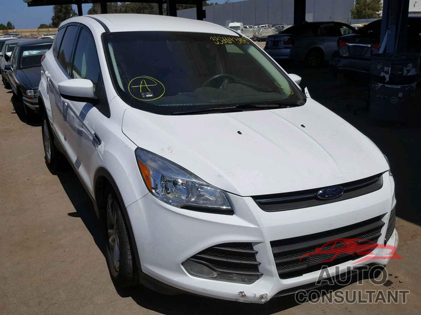 FORD ESCAPE 2016 - 1FMCU0G92GUC45595