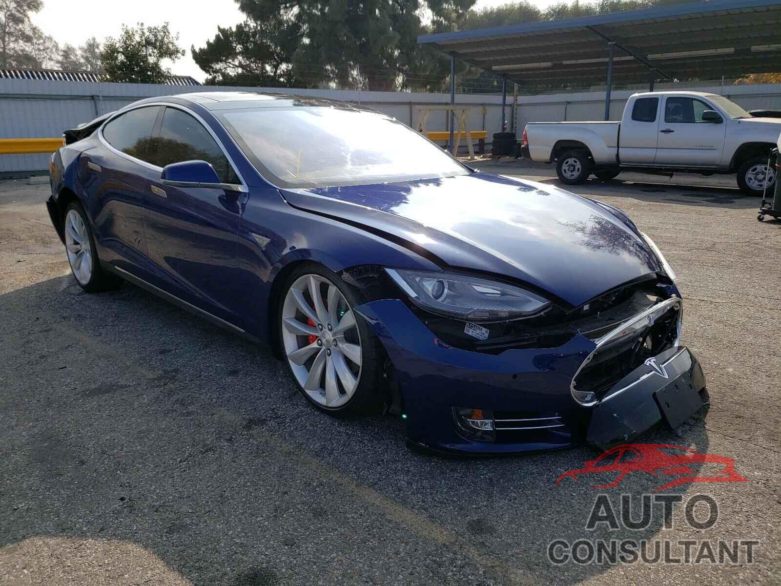 TESLA MODEL S 2016 - 5YJSA1E44GF128275