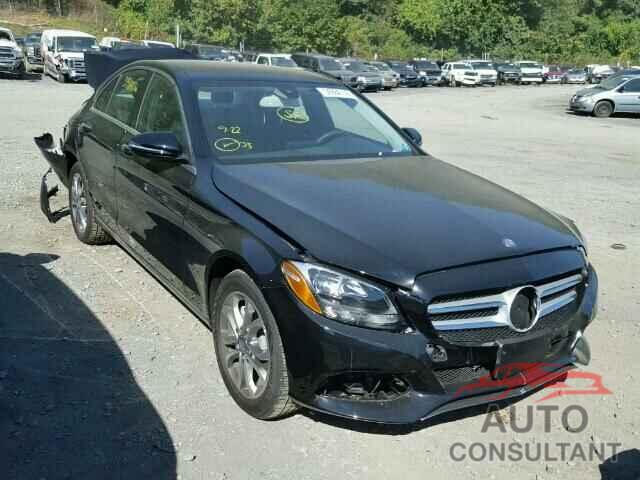 MERCEDES-BENZ C300 2016 - 55SWF4KB9GU171533