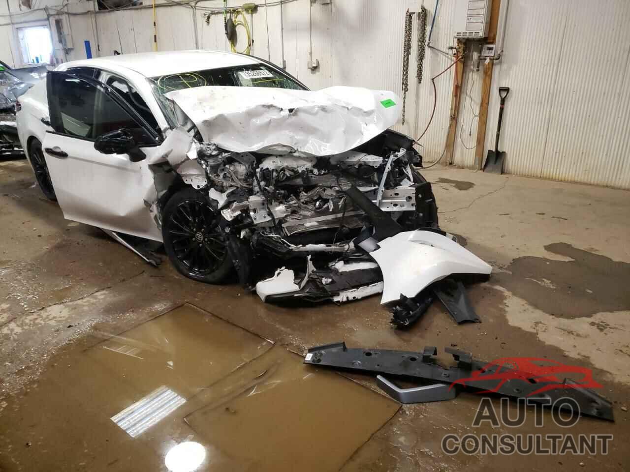 TOYOTA CAMRY 2020 - 4T1G11BK2LU016208