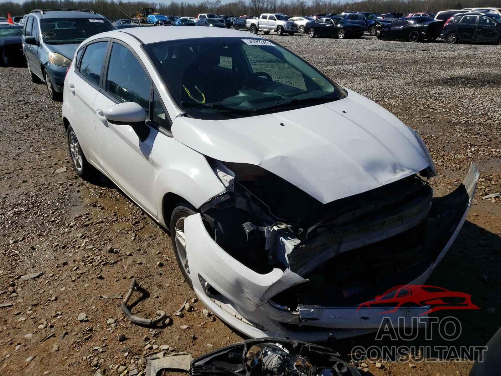 FORD FIESTA 2018 - 3FADP4EJ9JM122544