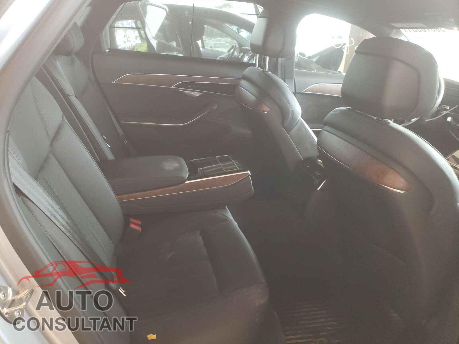AUDI A8 2019 - WAU8DAF84KN017784