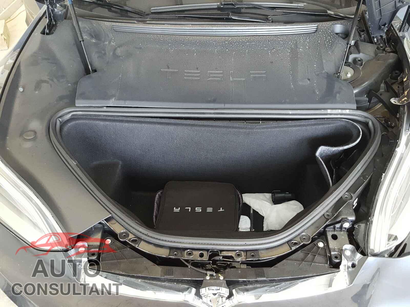 TESLA MODEL S 2020 - 5YJSA1E46LF371242