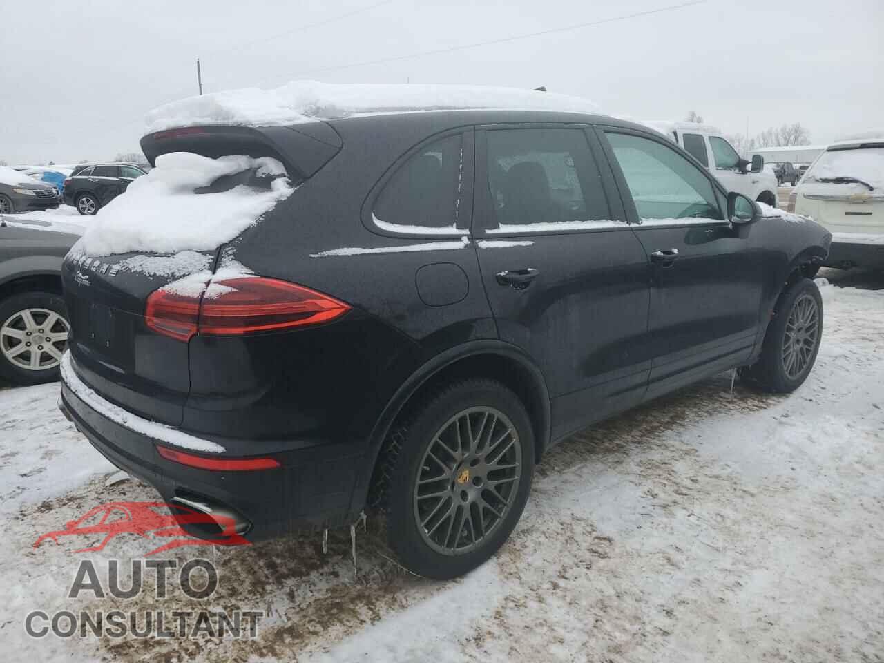 PORSCHE CAYENNE 2017 - WP1AA2A24HKA81970