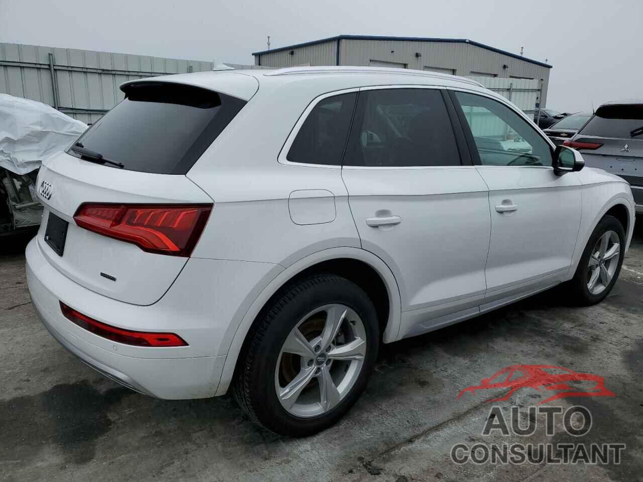 AUDI Q5 2020 - WA1BNAFY4L2071878