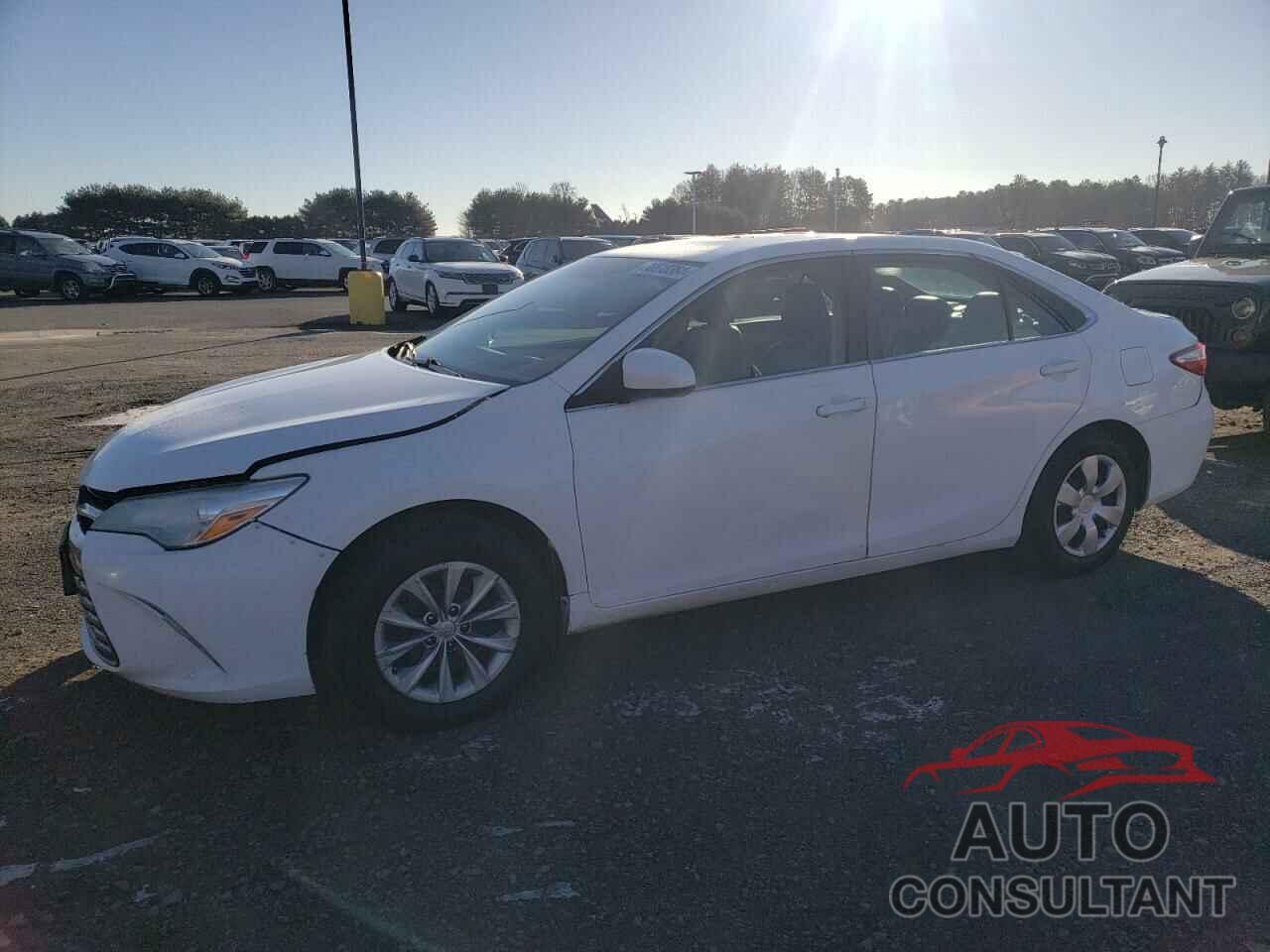 TOYOTA CAMRY 2016 - 4T4BF1FK4GR523807