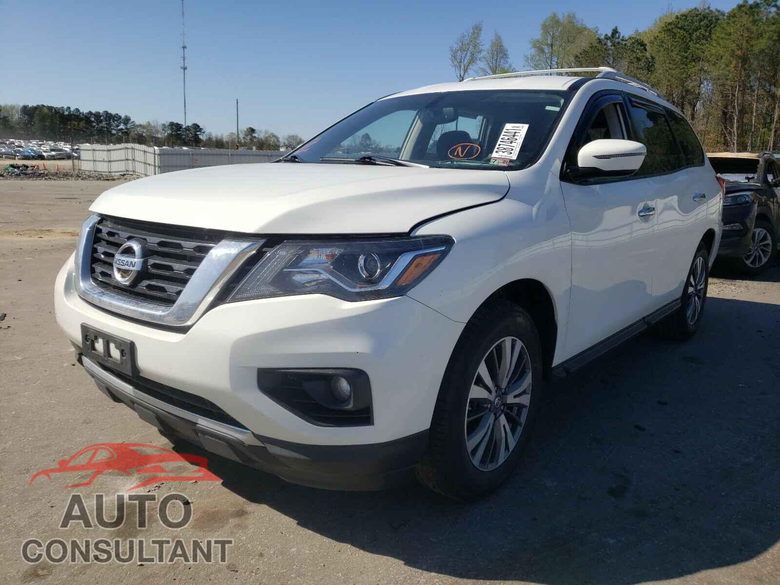 NISSAN PATHFINDER 2017 - 5N1DR2MM1HC616148