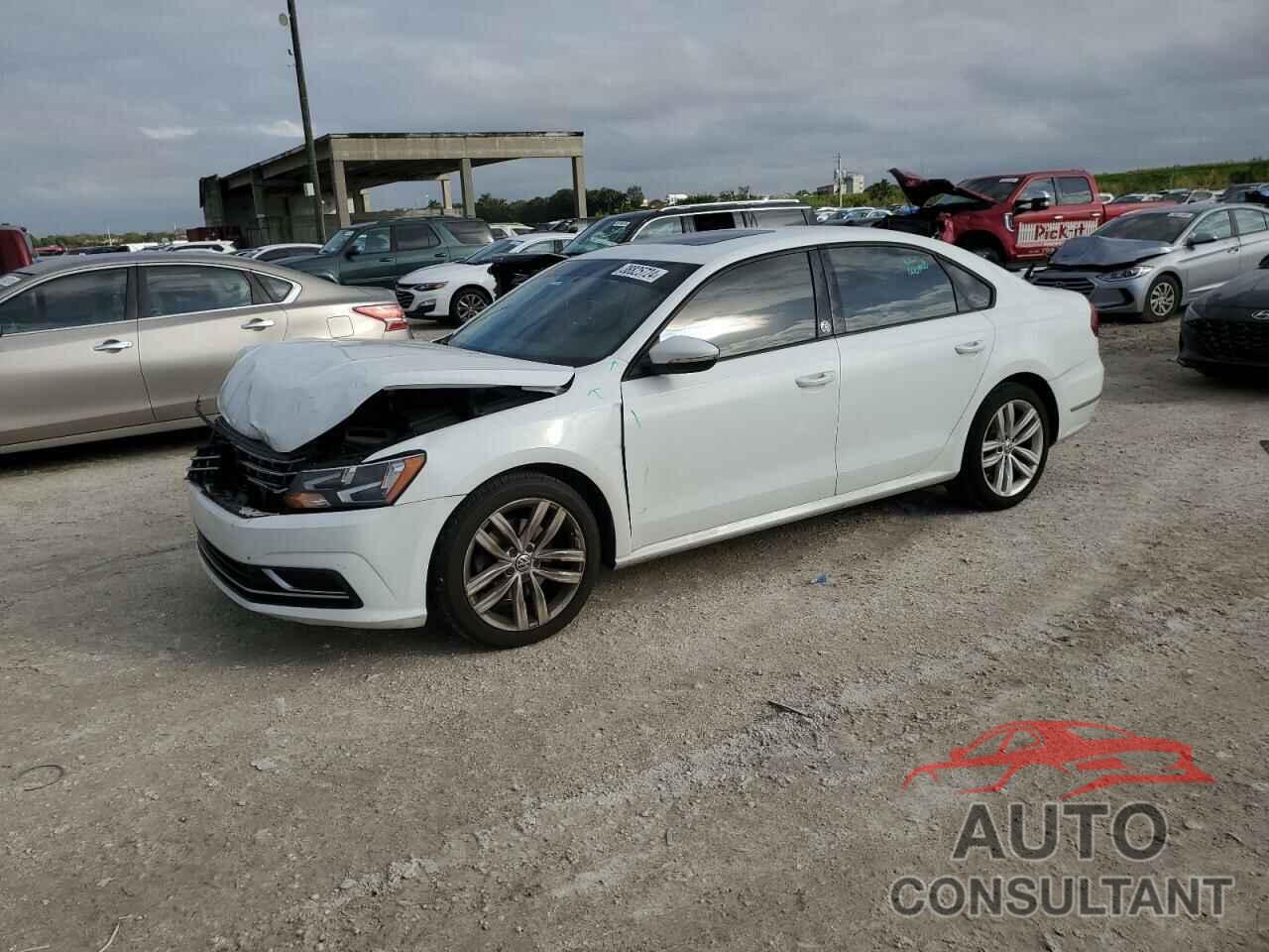 VOLKSWAGEN PASSAT 2019 - 1VWLA7A35KC001462