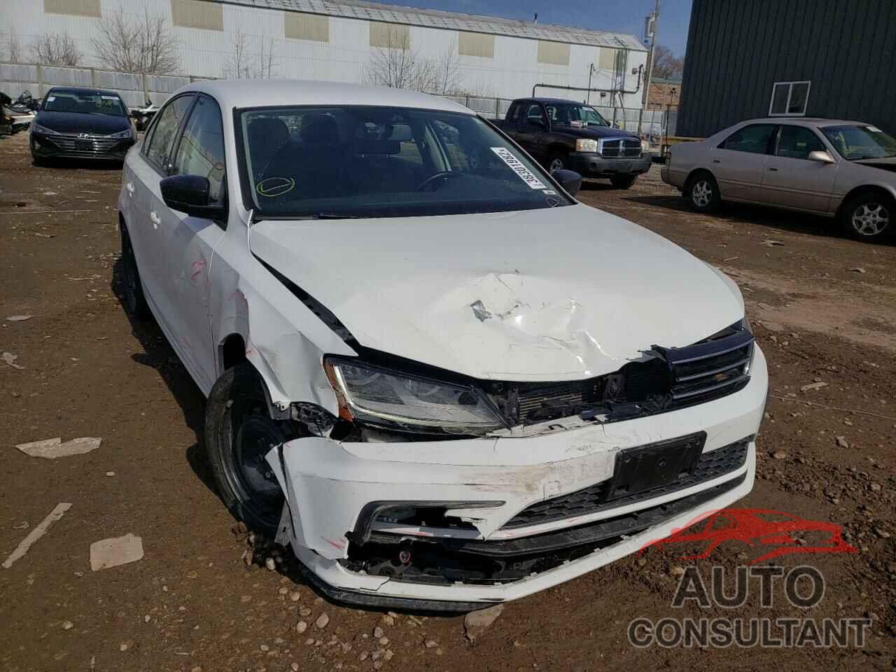 VOLKSWAGEN JETTA 2018 - 3VWDB7AJ4JM234553
