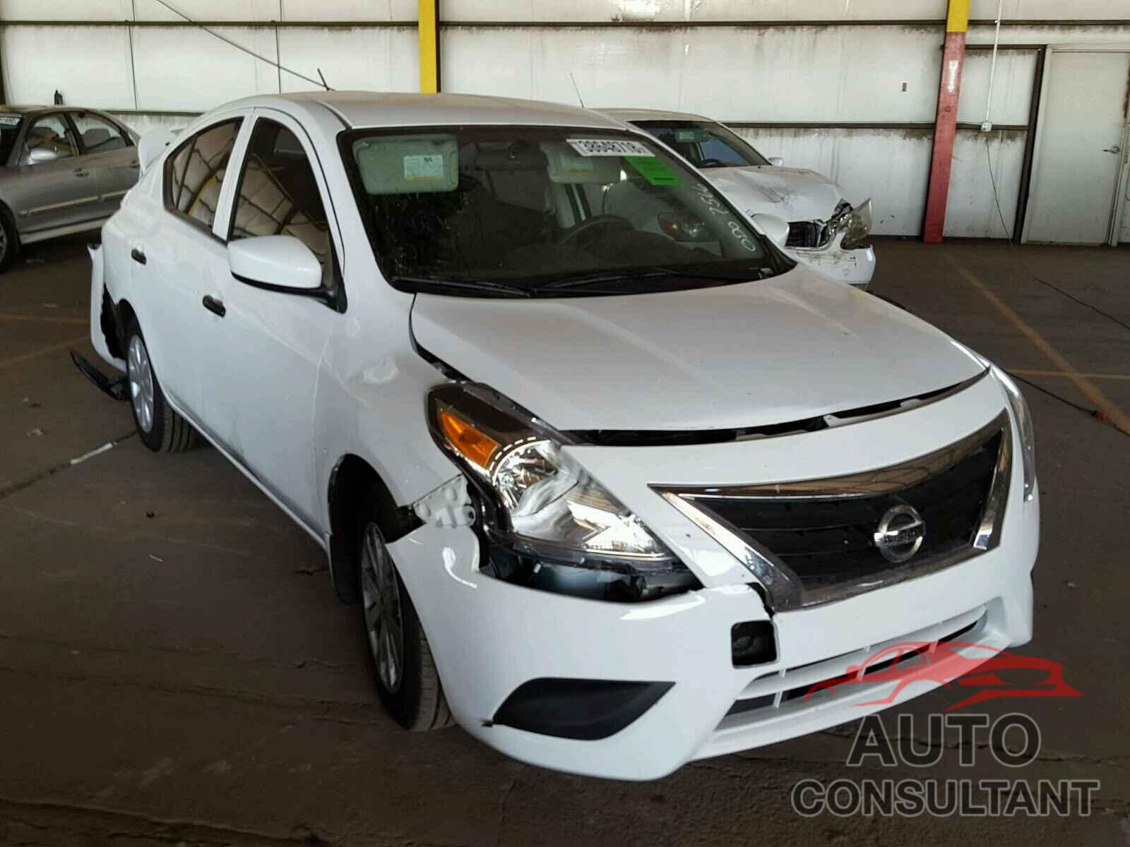 NISSAN VERSA 2017 - 3N1CN7AP4HL902509