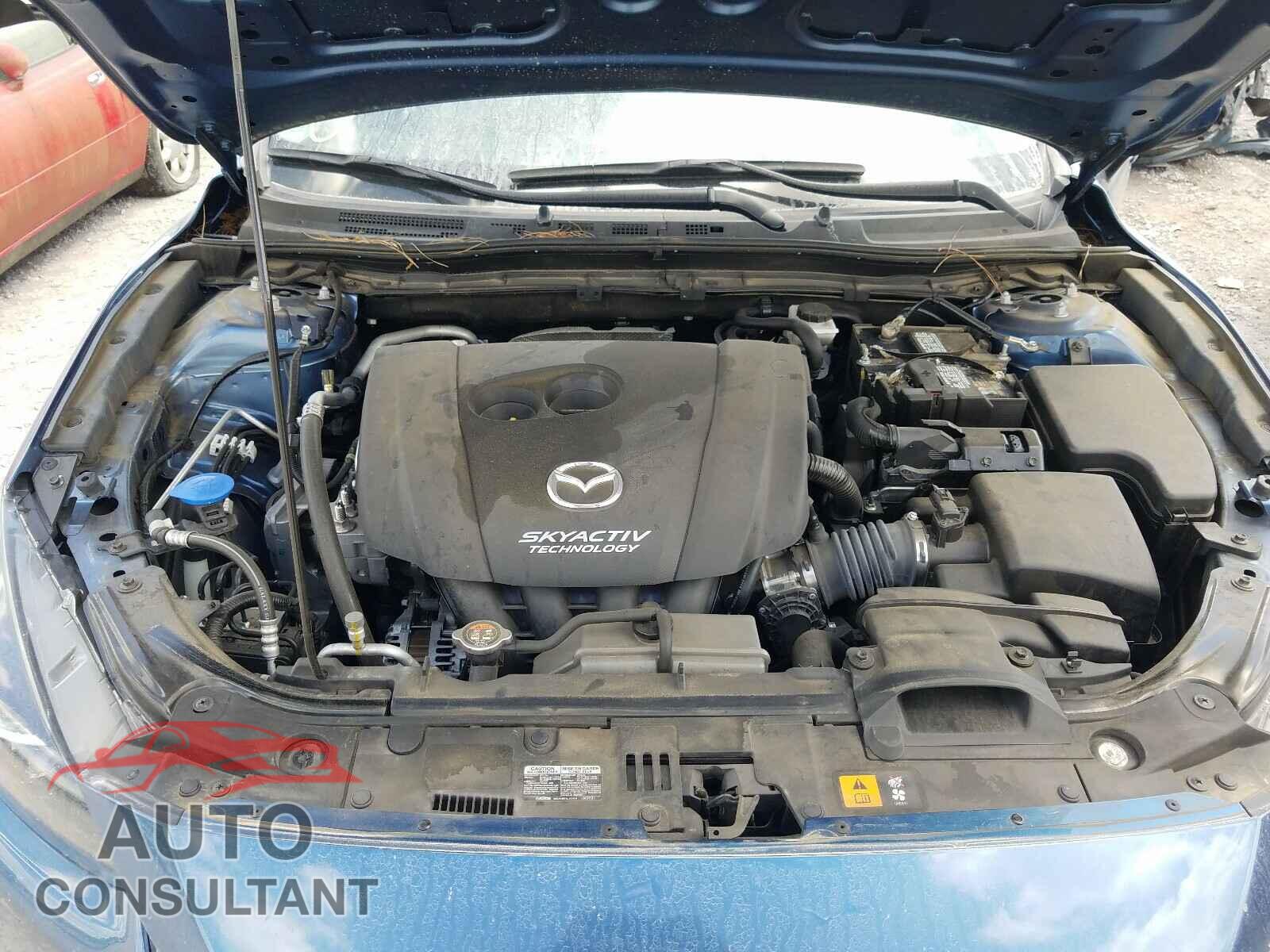 MAZDA 3 2017 - 3MZBN1K78HM156805