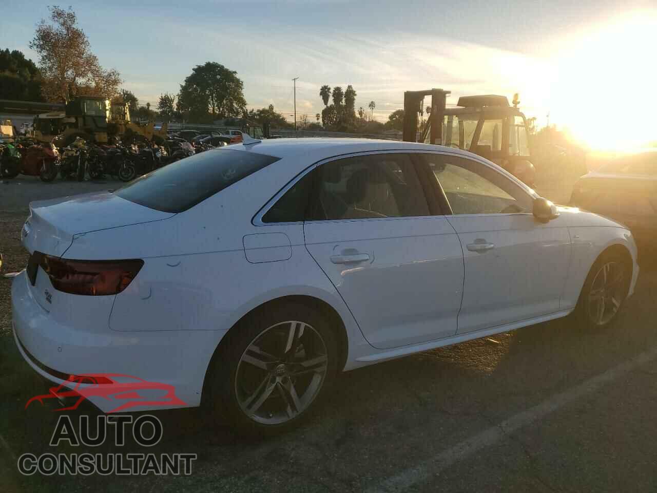 AUDI A4 2018 - WAULMAF42JA094392