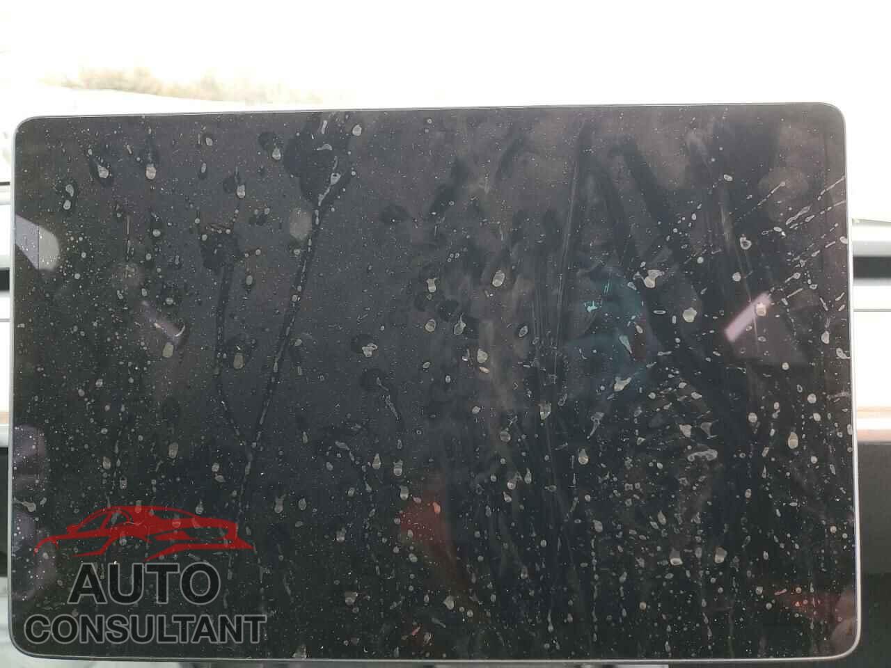 TESLA MODEL Y 2023 - 7SAYGDEE4PF764152
