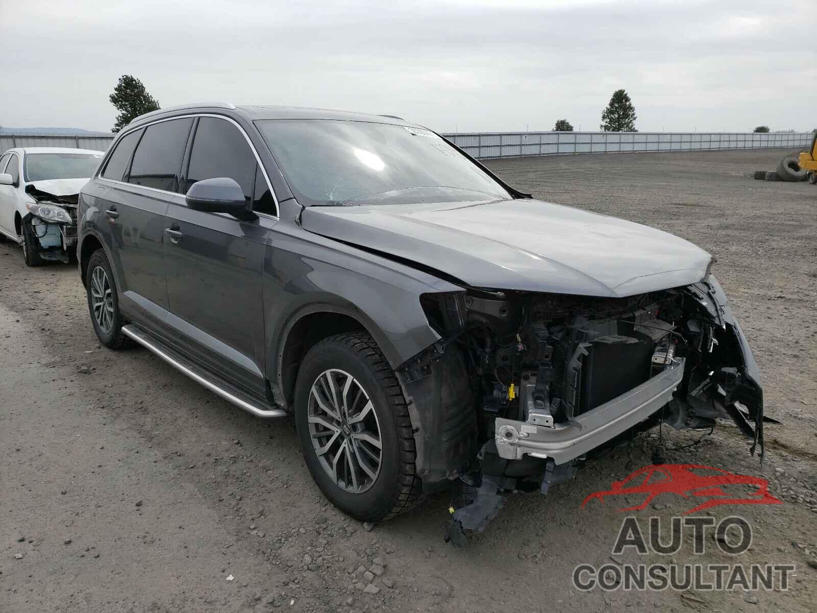 AUDI Q7 2019 - WA1LHBF70KD020812