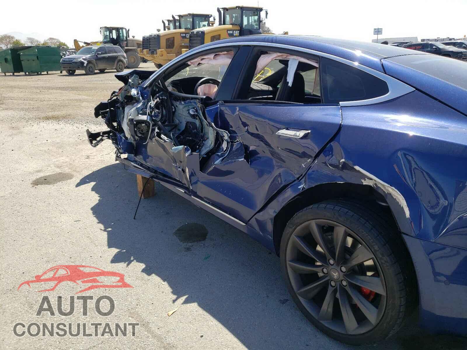 TESLA MODEL S 2016 - 5YJSA1E40GF143307