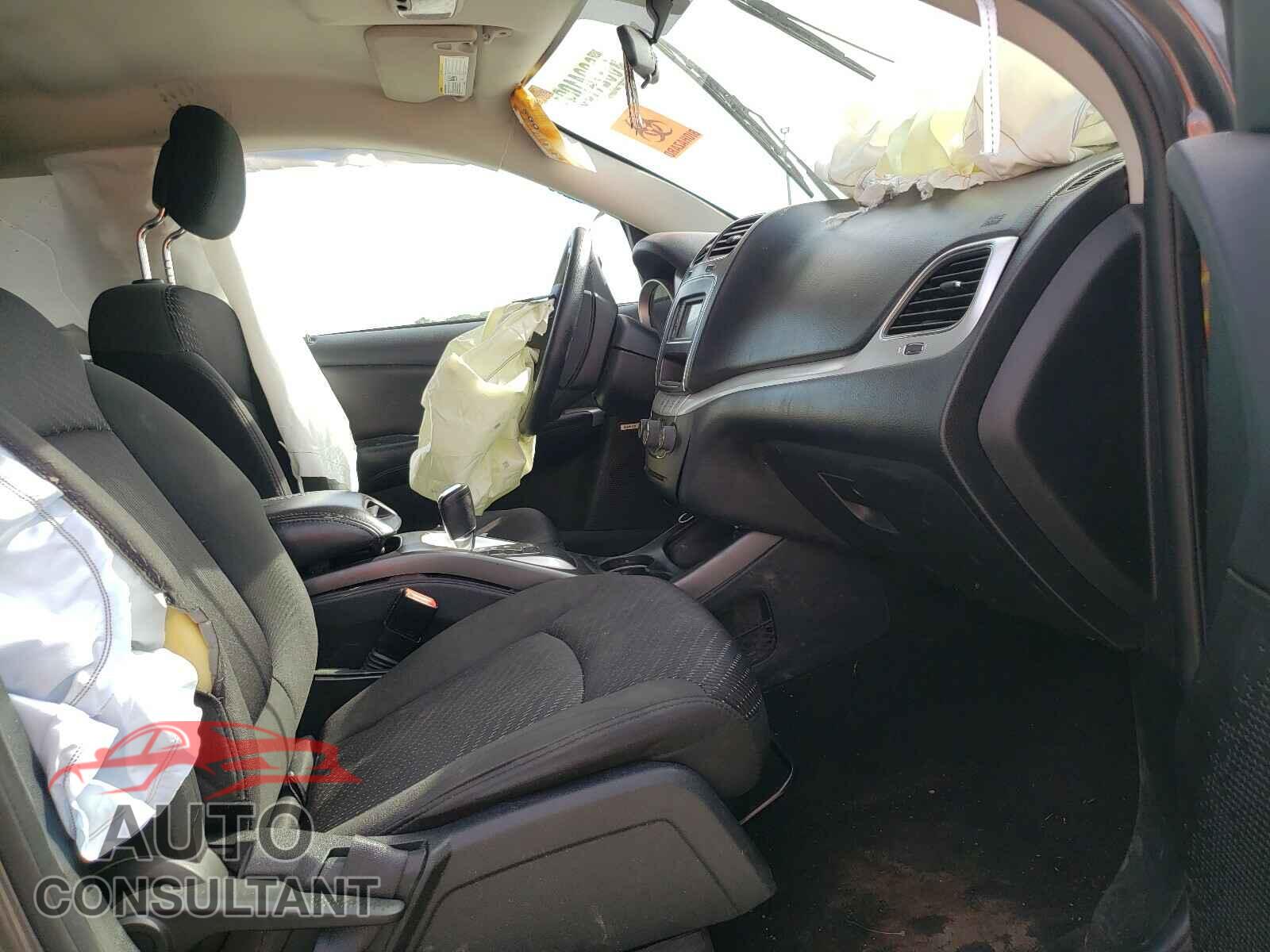 DODGE JOURNEY 2017 - 3C4PDCBG8HT531718