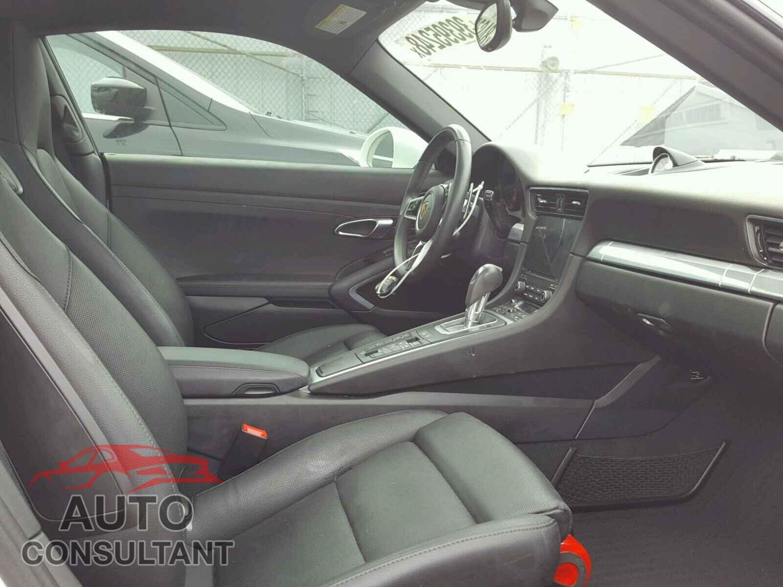 PORSCHE 911 2017 - WP0AA2A94HS106266