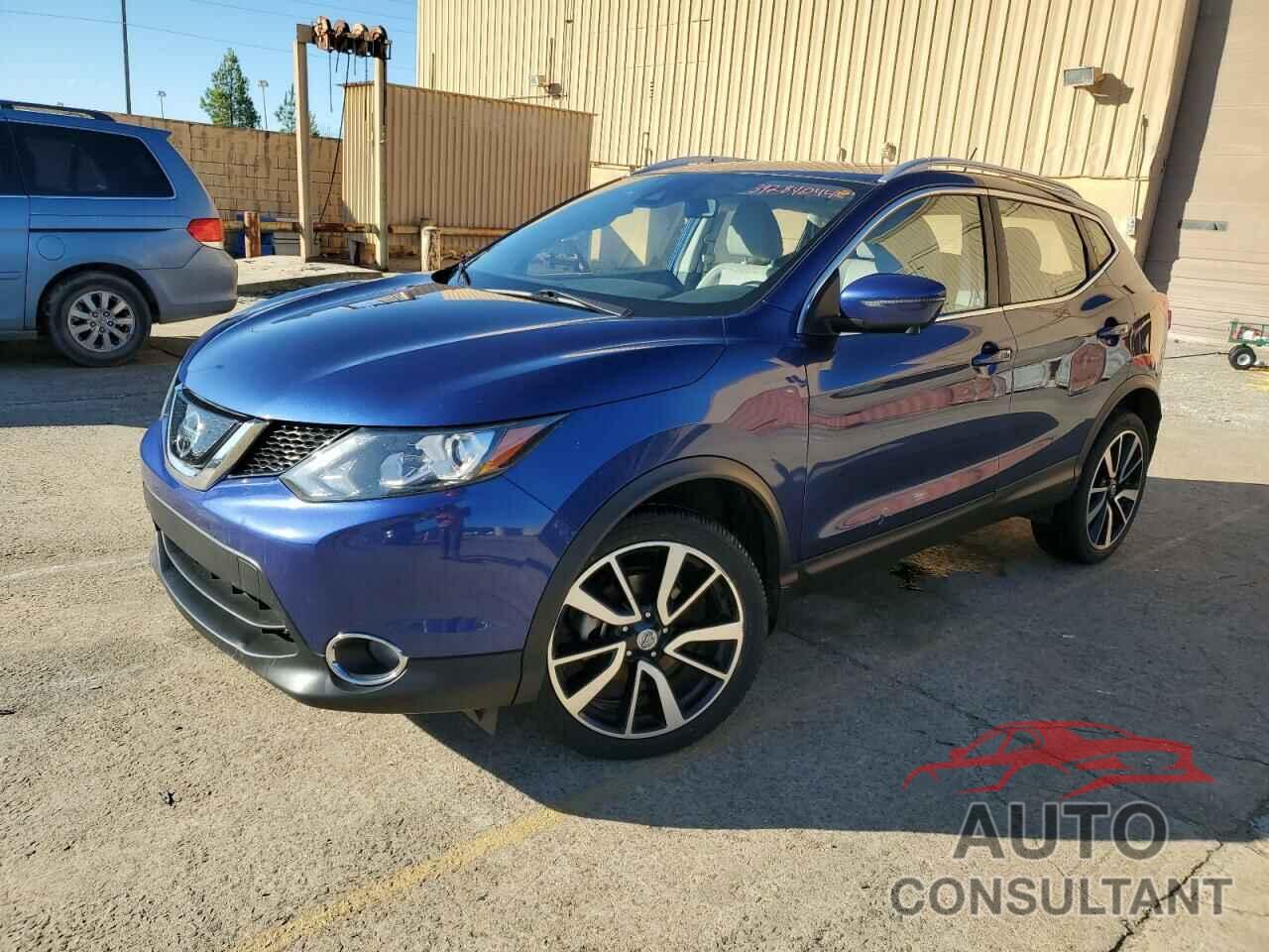 NISSAN ROGUE 2018 - JN1BJ1CP0JW191697