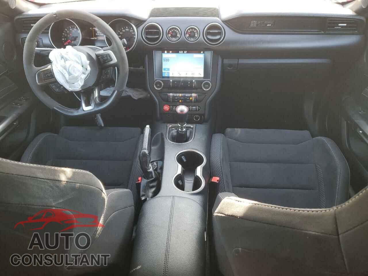 FORD MUSTANG 2018 - 1FA6P8JZ2J5500835