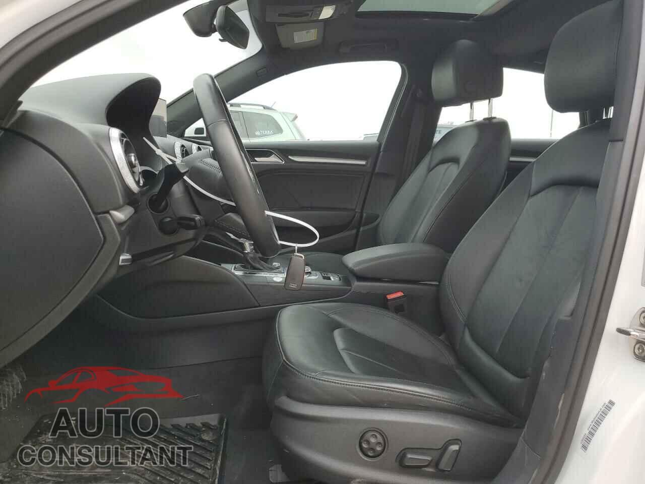 AUDI A3 2019 - WAUAUGFF4K1026995